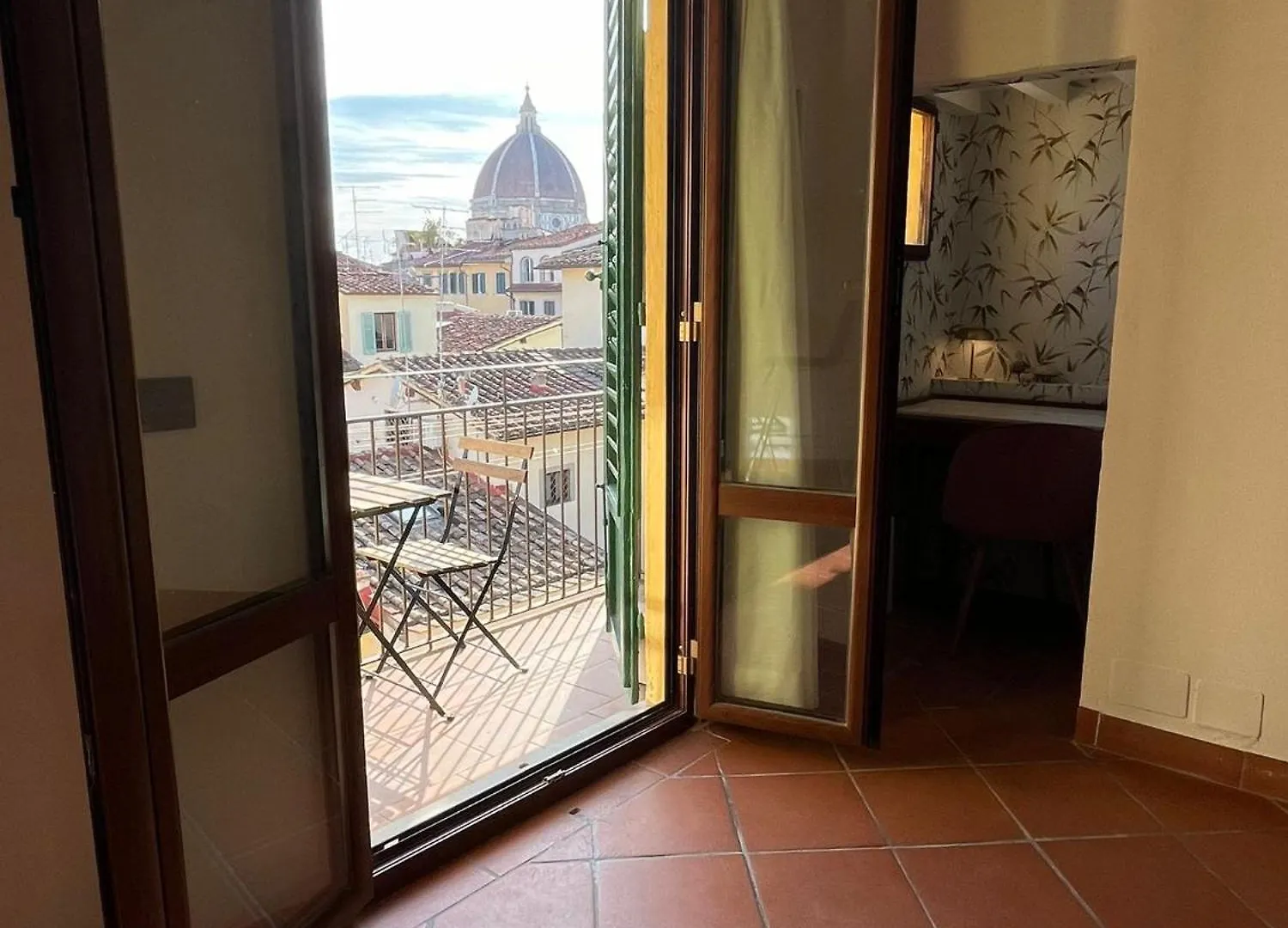 Sant'Ambrogio Gem - Chic Florence Nest