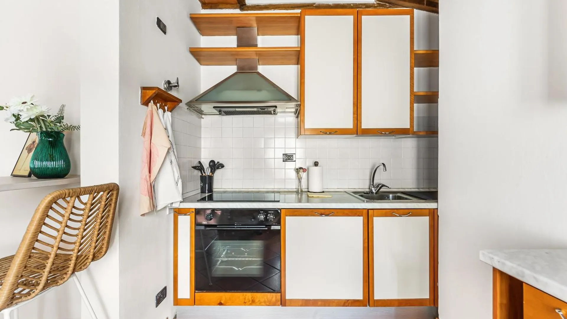 Апартаменты Sant'Ambrogio Gem - Chic Florence Nest Италия