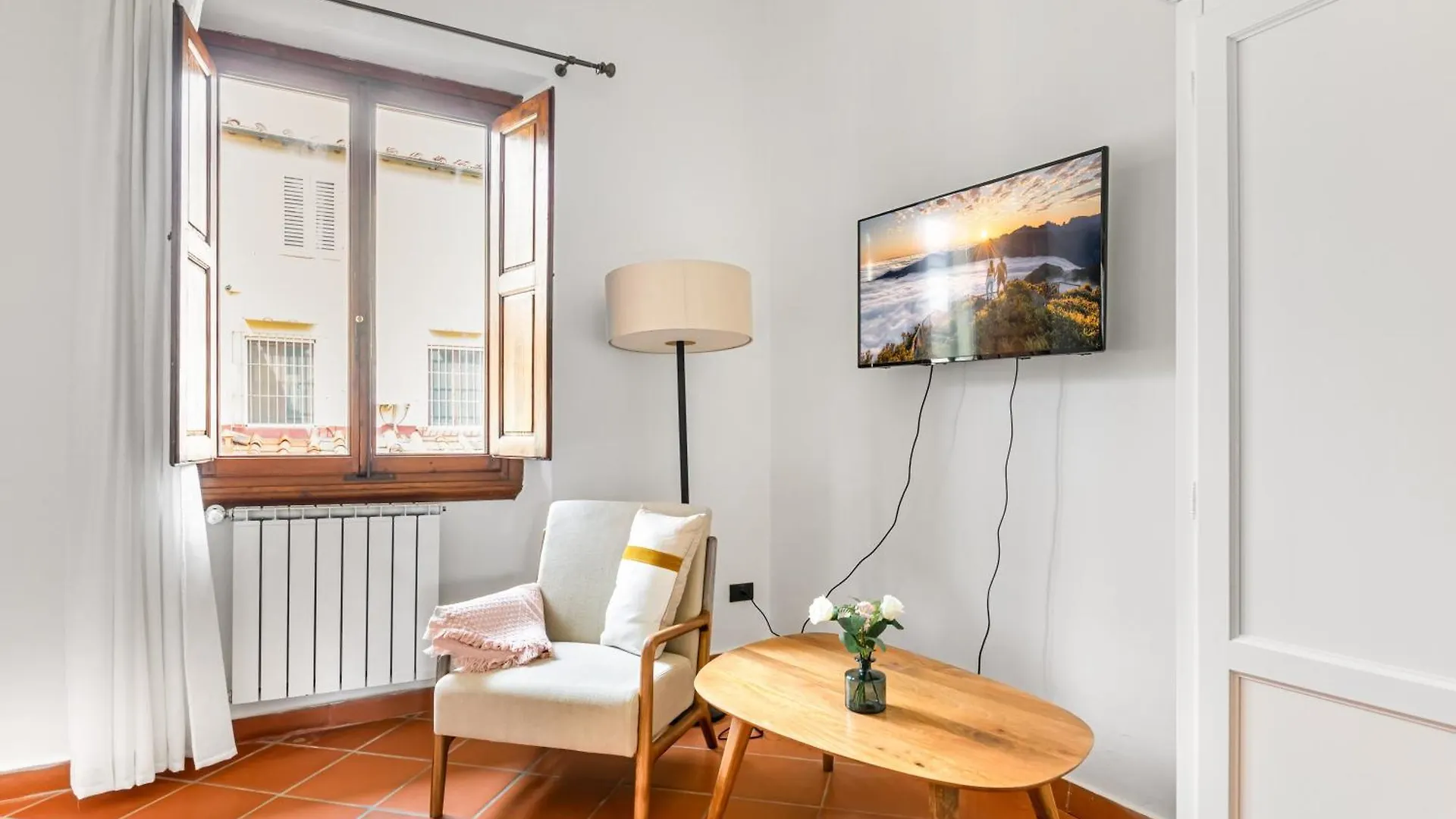 Sant'Ambrogio Gem - Chic Florence Nest 0*,  Италия